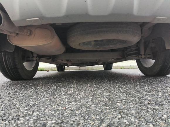 [广州·湘D] 二手SWM斯威汽车SWM斯威X72016款 1.5T 手动豪华型 7座