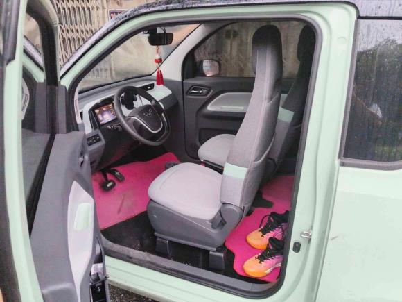 [南京·苏A] 二手五菱汽车宏光MINIEV2021款 马卡龙时尚款 磷酸铁锂