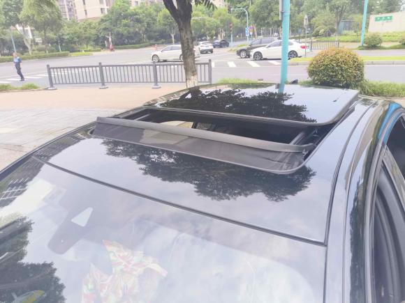 [苏州·苏E] 二手宝马宝马5系2022款 改款二 530Li 尊享型 M运动套装