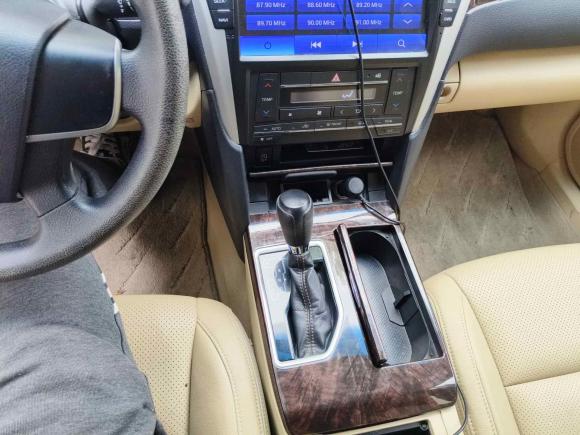 [青岛·鲁B] 二手丰田凯美瑞2016款 2.0E 十周年纪念精英版