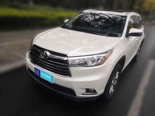 丰田汉兰达2017款2.0T两驱豪华版7座