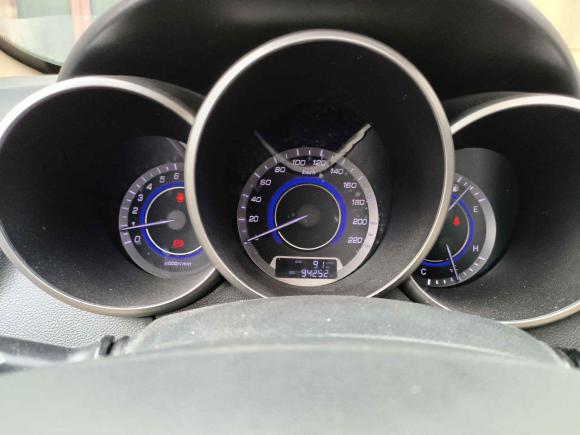 [佛山·粤X] 二手长安逸动2015款 1.6L 手动豪华型 国V