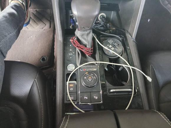 [南京·苏A] 二手大众途昂2017款 530 V6 四驱豪华版