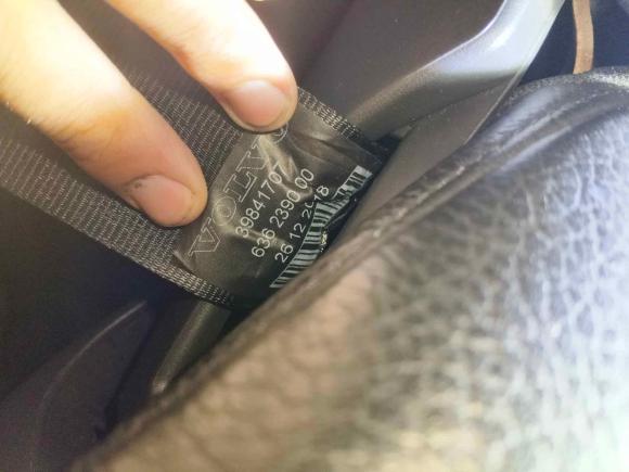 [佛山·粤E] 二手沃尔沃沃尔沃XC602019款 T5 四驱智逸版 国VI