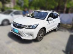 [青岛·鲁B] 比亚迪宋2016款 盖世版 1.5TI 手动精英型