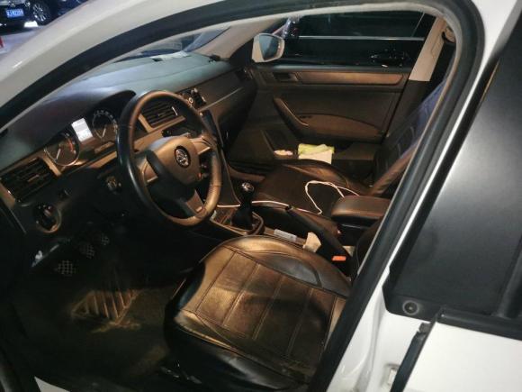 [深圳·粤L] 二手斯柯达昕动2016款 改款 1.6L 手动前行版