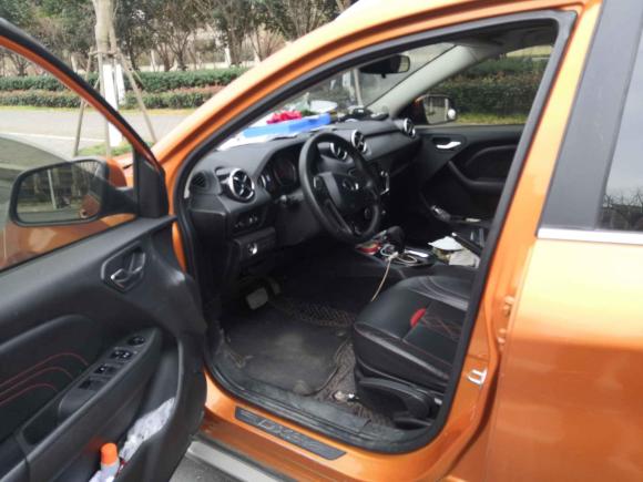 [湖州·豫L] 二手东南东南DX32018款 1.5T CVT尊贵型