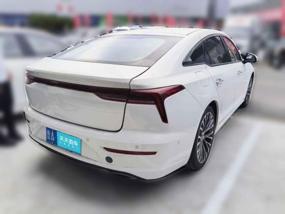 [济南·鲁A] 二手奔腾奔腾B702022款 第三代 2.0T 自动驭享型