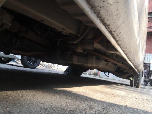 [北京·京E] 二手金杯阁瑞斯2010款 2.4L-3代 尊领豪华型长轴11座4RB2