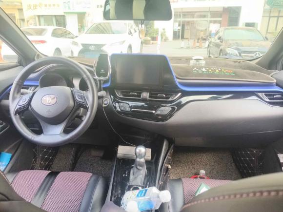 [上海·苏U] 二手丰田丰田C-HR2020款 2.0L 领先版