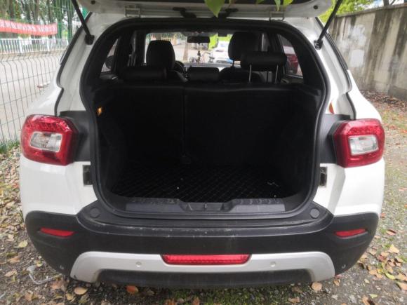 [上海·皖S] 二手中华中华V32015款 1.5L 手动智能型