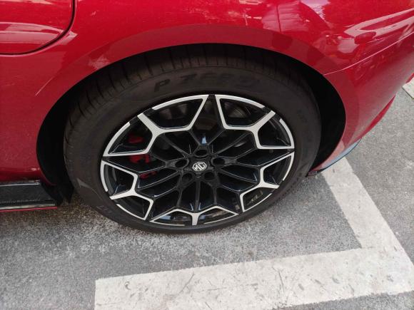 [上海·沪A] 二手名爵MG Cyberster2023款 501km 魅力心动版