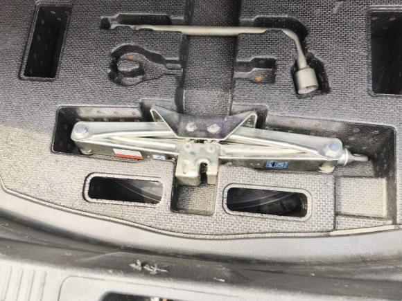 [苏州·苏U] 二手丰田凯美瑞2019款 双擎 2.5HG 豪华版 国VI