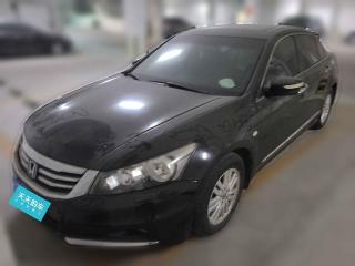 本田雅阁2012款2.0LSE