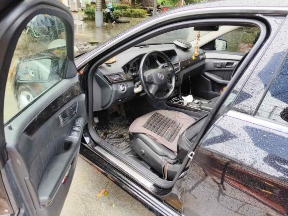 [南昌·赣M] 二手奔驰奔驰E级2013款 E 300 L 时尚豪华型