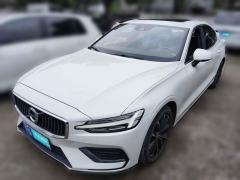 [上海·沪B] 沃尔沃沃尔沃S602022款 B4 智逸豪华版