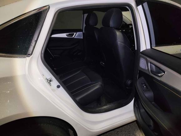 [上海·沪A] 二手荣威荣威i6 MAX新能源2021款 EV 500天幕旗舰版