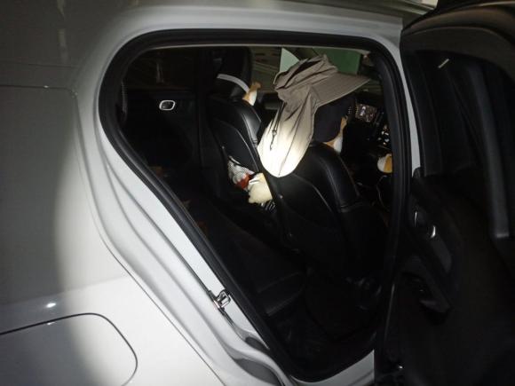 [南京·苏A] 二手沃尔沃沃尔沃XC402022款 T4 四驱智行时尚版