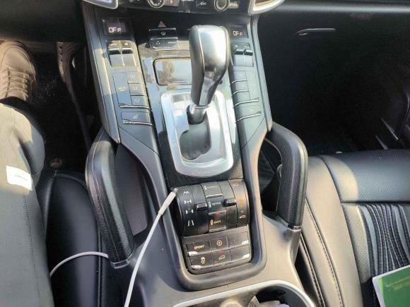 [广州·皖N] 二手保时捷Cayenne2011款 Cayenne S 4.8L