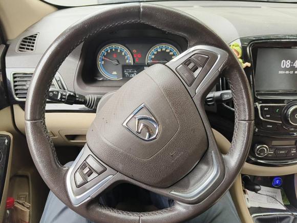 [上海·冀F] 二手宝骏宝骏7302014款 1.5L 手动豪华导航ESP版 7座