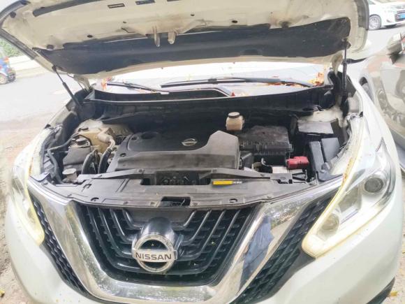 [上海·鄂B] 二手日产楼兰2015款 2.5L XE 两驱精英版