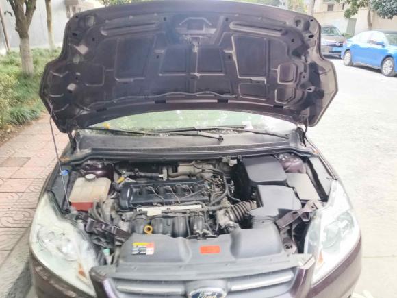 [杭州·浙A] 二手福特福克斯2013款 三厢经典 1.8L 自动基本型