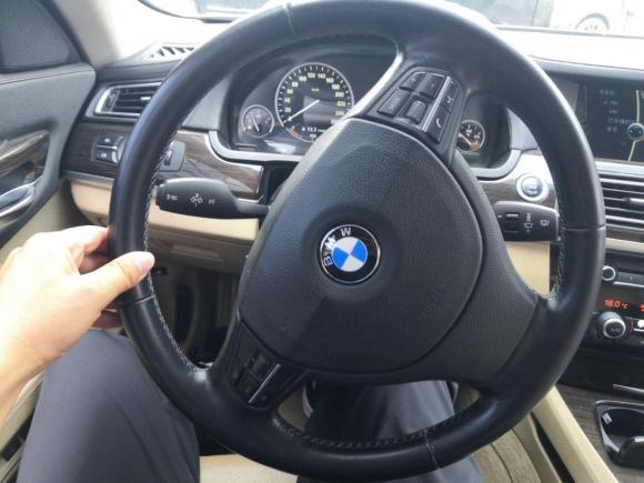 [上海·沪L] 二手宝马宝马7系2011款 730Li典雅型