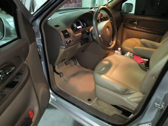 [济南·鲁A] 二手别克别克GL82014款 2.4L 经典版