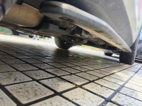 [上海·沪L] 二手路虎发现神行2015款 2.0T HSE LUXURY