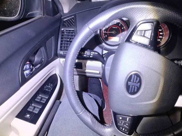 [合肥·浙K] 二手奔腾奔腾B502013款 1.6L 自动豪华型