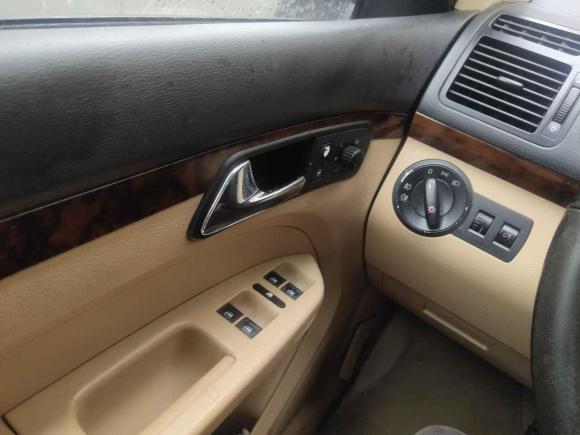 [广州·粤S] 二手大众途安2008款 1.8T 智尊版自动5座