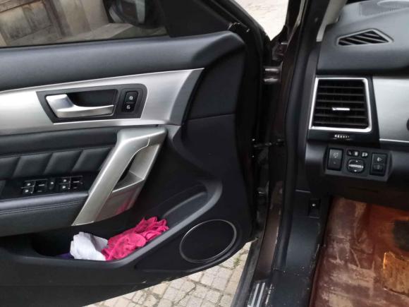 [西安·陕A] 二手哈弗哈弗H22016款 红标 1.5T 自动两驱尊贵型