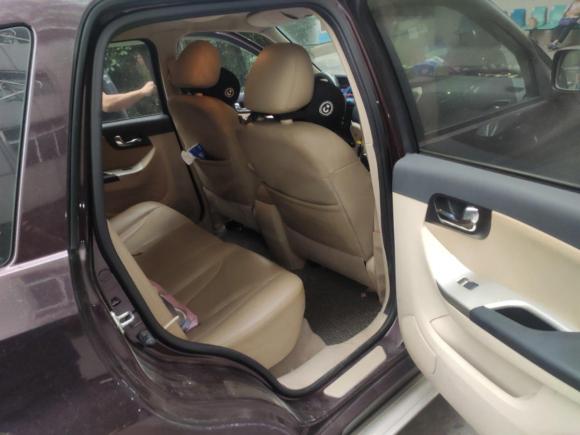 [广州·粤G] 二手海马海马S72013款 2.0L 自动智尚型