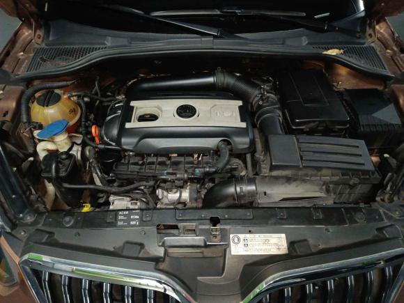 [深圳·粤B] 二手斯柯达Yeti2014款 1.8TSI DSG极地版