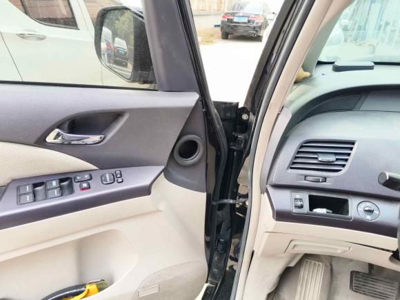 [青岛·鲁B] 二手比亚迪比亚迪e62016款 400 精英版