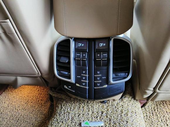 [嘉兴·粤S] 二手保时捷Cayenne2011款 Cayenne 3.0T