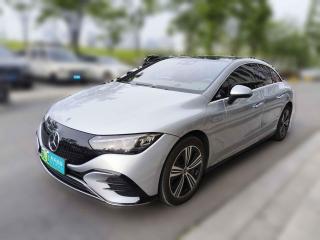 奔驰奔驰EQE2022款 350 豪华版