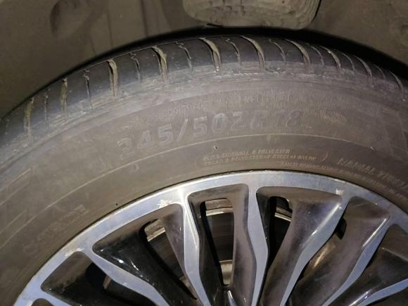 [上海·沪E] 二手奔驰奔驰V级2018款 V 260 L 尊贵加长版 国VI