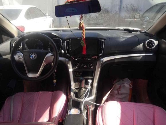 [杭州·贵C] 二手启辰启辰T702015款 2.0L 手动睿趣版