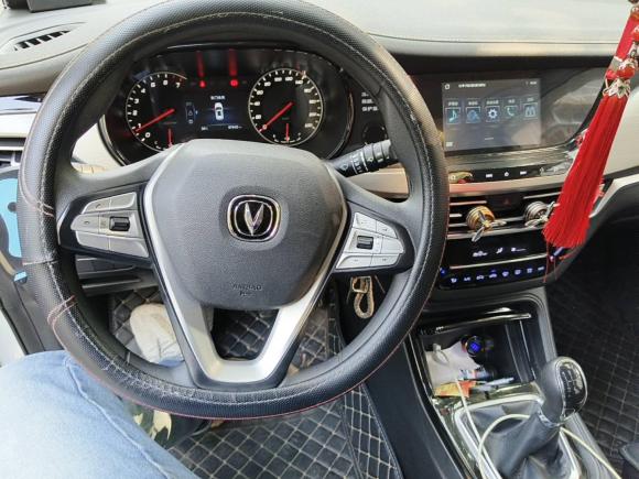 [成都·川A] 二手长安长安CS35PLUS2019款 1.6L 手动悦联升级版