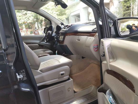 [广州·粤E] 二手奔驰唯雅诺2013款 3.0L 领航版