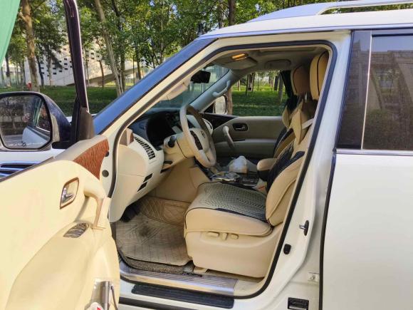 [金华·浙G] 二手日产途乐2018款 4.0L 旗舰型