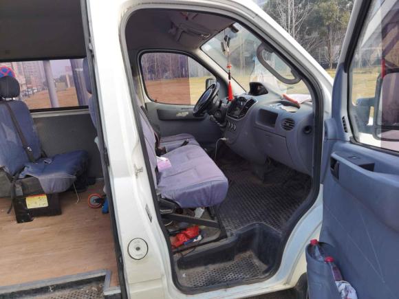 [无锡·苏B] 二手上汽大通MAXUS上汽大通MAXUS 新途V802018款 2.5T 6挡手动傲运通长轴中顶7/10座