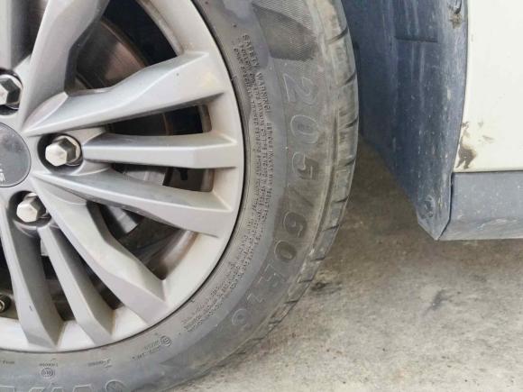 [南通·鄂W] 二手上汽大通MAXUS大通G502022款 1.5T 自动畅游B