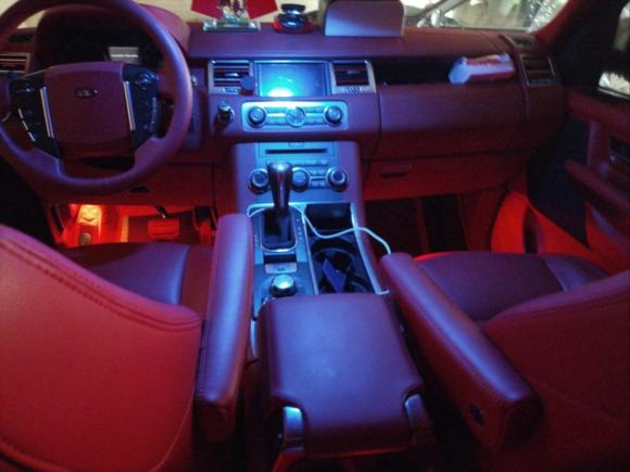 [南昌·赣E] 二手路虎揽胜运动版2011款 3.0 TDV6 柴油版