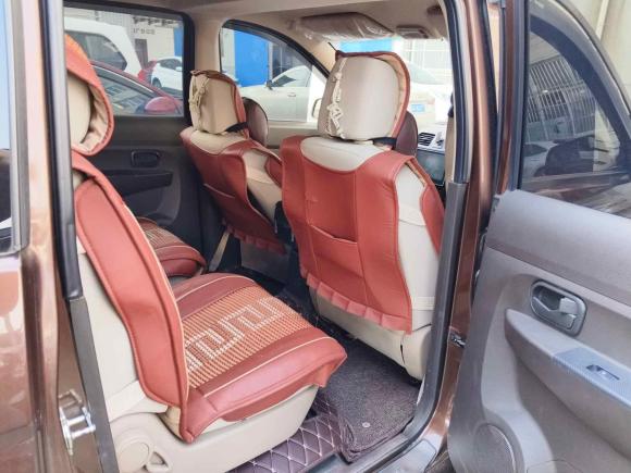 [常州·苏D] 二手五菱汽车五菱宏光2014款 1.5L S标准型