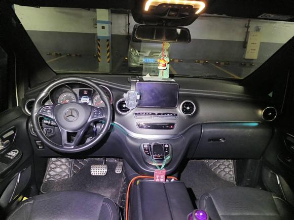 [上海·苏U] 二手奔驰奔驰V级2018款 V 260 AMG 运动版 国V