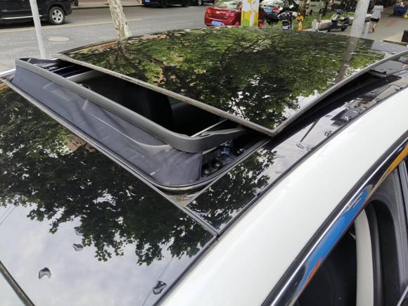 [上海·沪C] 二手雪铁龙雪铁龙C62021款 400THP 舒适版