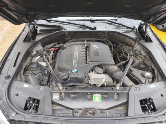 [台州·浙J] 二手宝马宝马5系GT2015款 535i 领先型