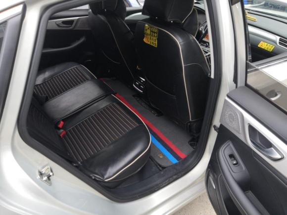 [上海·沪A] 二手飞凡汽车飞凡ER62021款 新动版 620km 智行版